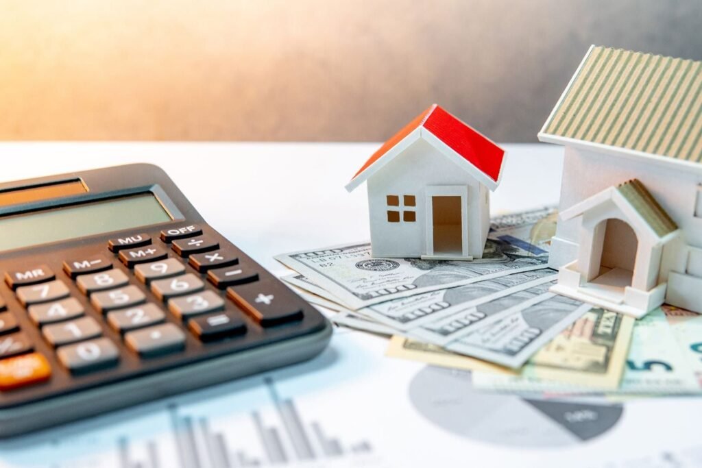 Chi phí mua nhà mặt đất cao hơn nhà chung cư nhiều lần